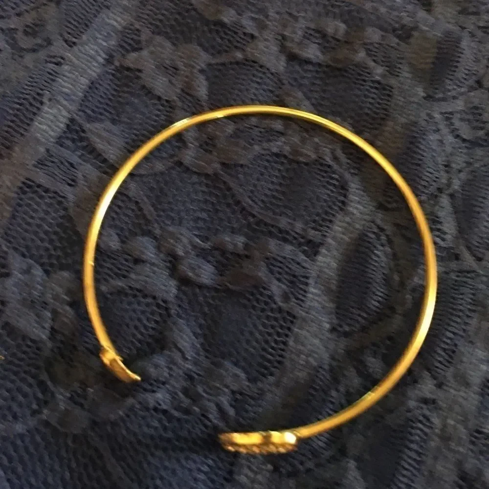 Girls Gold Look Bangle Rhinestone & Gold Hearts ♥️